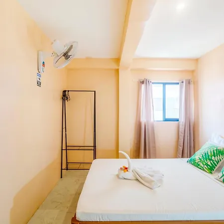 White Shamrock Beach Hotel Balabag  Room photo