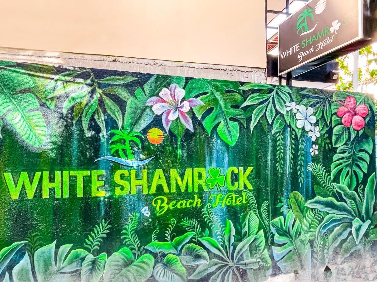 White Shamrock